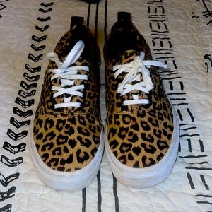 Unisex Leopard Vans